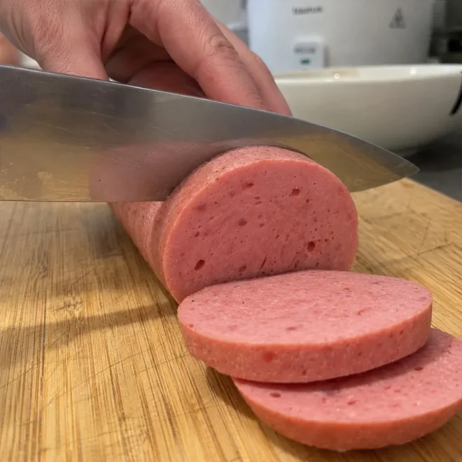 salami-dominicano-corte_www.dcarnilsa.com